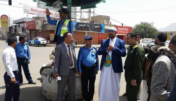 أمين العاصمة ، ومدير أمن العاصمة يتفقدان رجال الأمن في النقاط ومراكز الشرطة في الأمانة 3