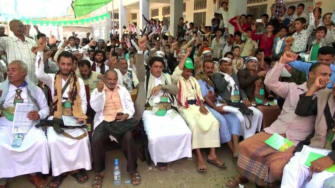 ابناء المربع الجنوبي بمديرية الجبين بمحافظة ريمه يدشنون فعاليات احياء  المولد النبوي الشريف 3 - الهدهد