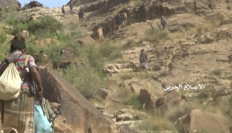 صور من عملية اقتحام مواقع لمرتزقة الجيش السعودي في مجازة بمحور #عسير 1