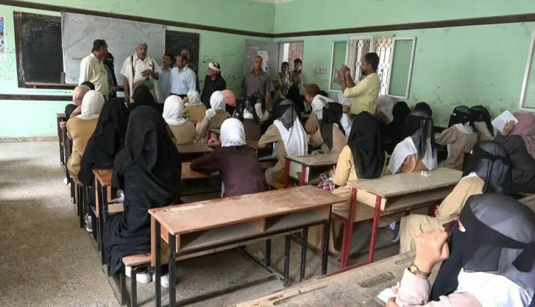 تدشين العام الدراسي الجديد بمحافظة الحديدة