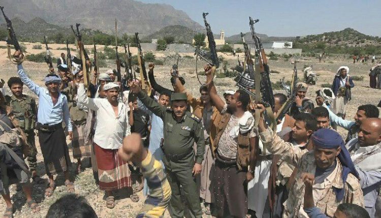 وقفة لأبناء مديرية صبر الموادم