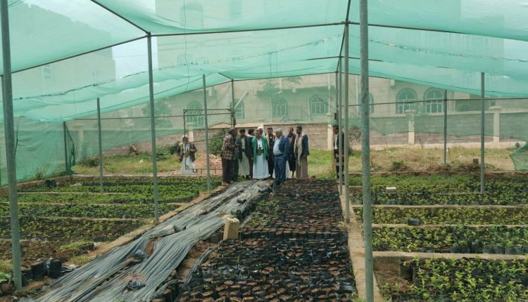 بحضور وزير الزراعة.. إجتماع يناقش التنمية الزراعية بالمحويت.. 2