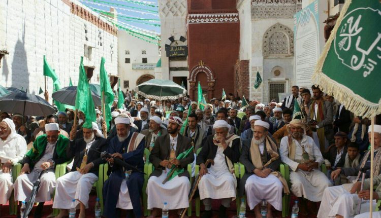 تدشين فعاليات المولد النبوي بلقاء موسع لعلماء وخطباء ومرشدي المحافظة 6