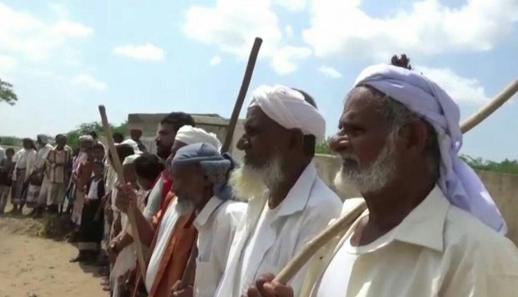 خروج ابناء محافظة الحديدة في وقفات غضب بعد صلاة الجمعة ادانوا واستنكرواجرائم العدوان والحصار5