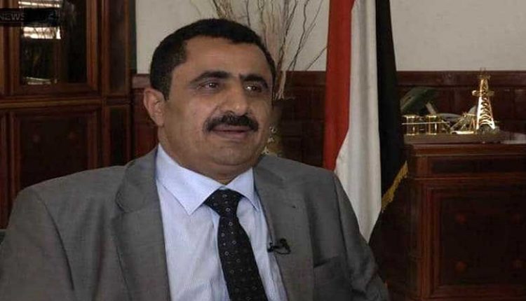 زير النفط والمعادن أحمد دارس