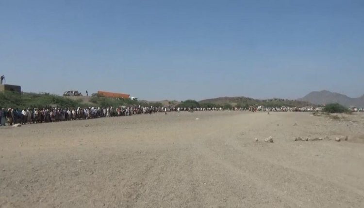 وقفة احتجاجبية في حيس بالحديدة تنديدا بجريمة اغتصاب ابنه التحيتا1