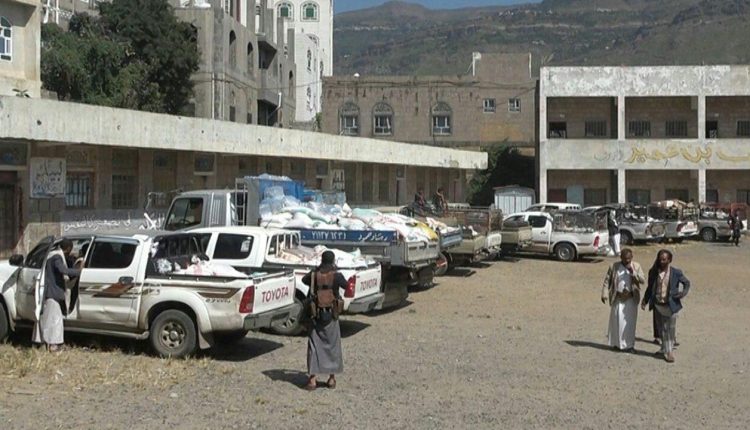 قافلتان بإب من حبيش وأسرة شهيد بالنادرة وفعالية بالقفر إحياء لذكرى المولد.