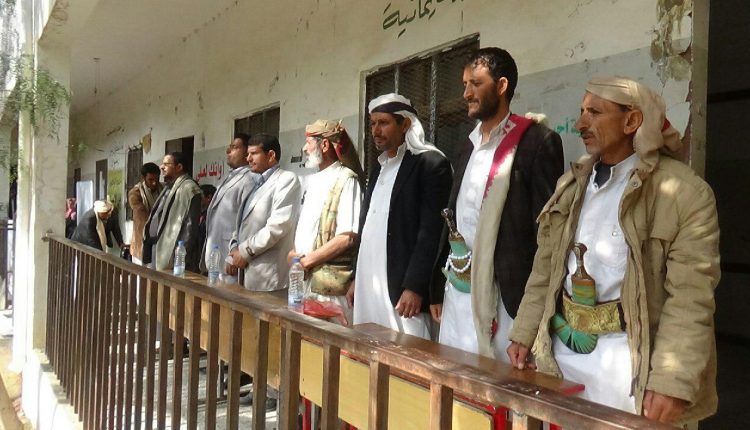 مدرسة الانصاربعمران تقيم وقفة احتجاجية تنديدا بجرائم تحاف العدوان