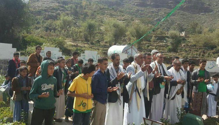 مدرستي النور و7 يوليو تنفذا زيارة لروضة الشهداء.4