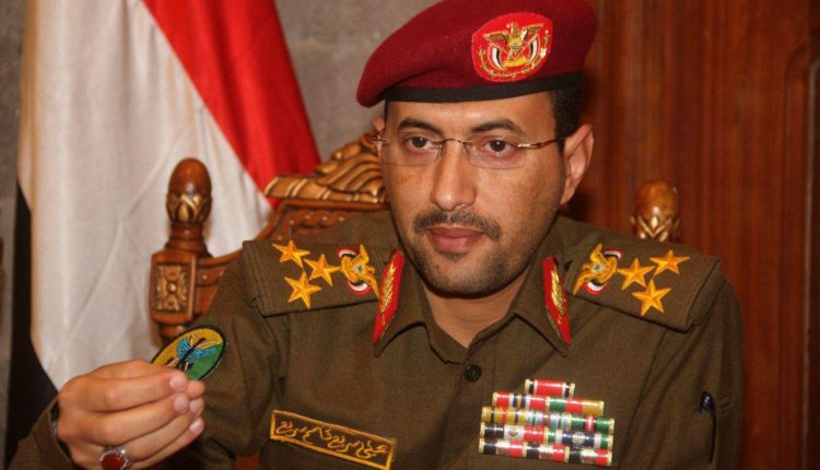 مدير دائرة التوجيه المعنوي يلتقي بعدد من العائدين إلى الصف الوطني3