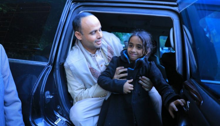 صورة جميلة للرئيس المشاط